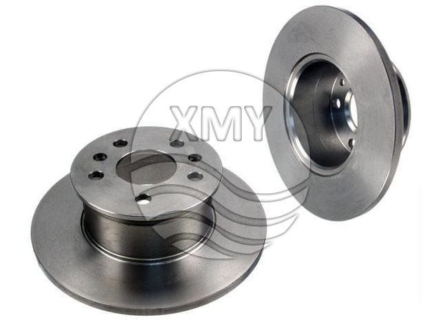 刹车碟 Brake Disc:211 615 301 B